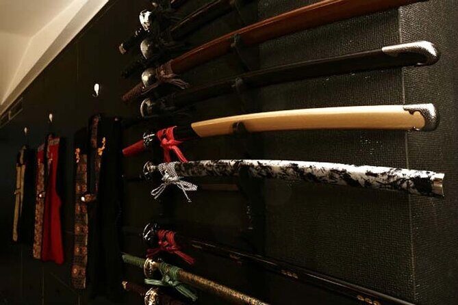 Samurai Armor Photo Shoot in Shibuya - A Close Look at the Samurai Armor Photo Shoot Experience