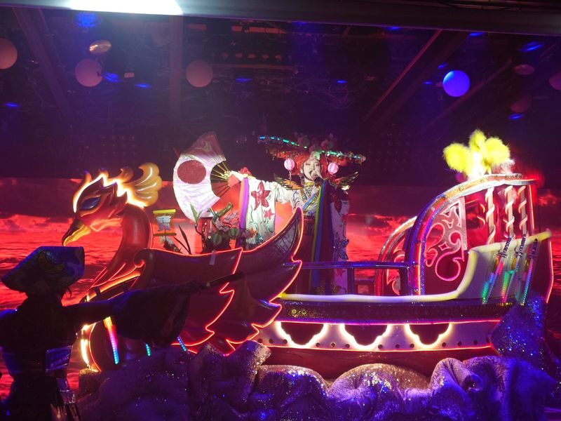 Samurai Show Performance (includes Klook exclusive special Sukiyaki bento + 1 drink + matcha and Japanese sweets): Tokyo Shinjuku, strictly 18+ only - The sukiyaki bento and drink
