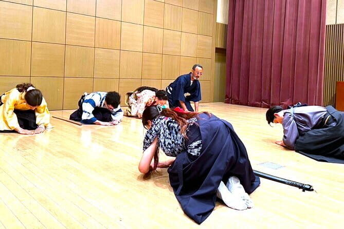 Samurai Sword experience under the guidance of top performers - Exploring the Samurai Sword Experience in Tokyo
