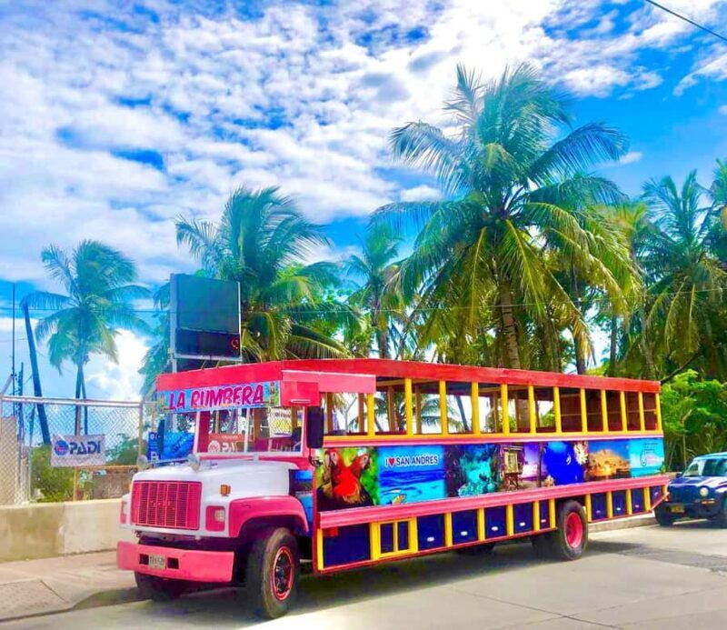 SAN ANDRES: CHIVA TOUR AROUND THE ISLAND + BLOWING HOLE - Key Points