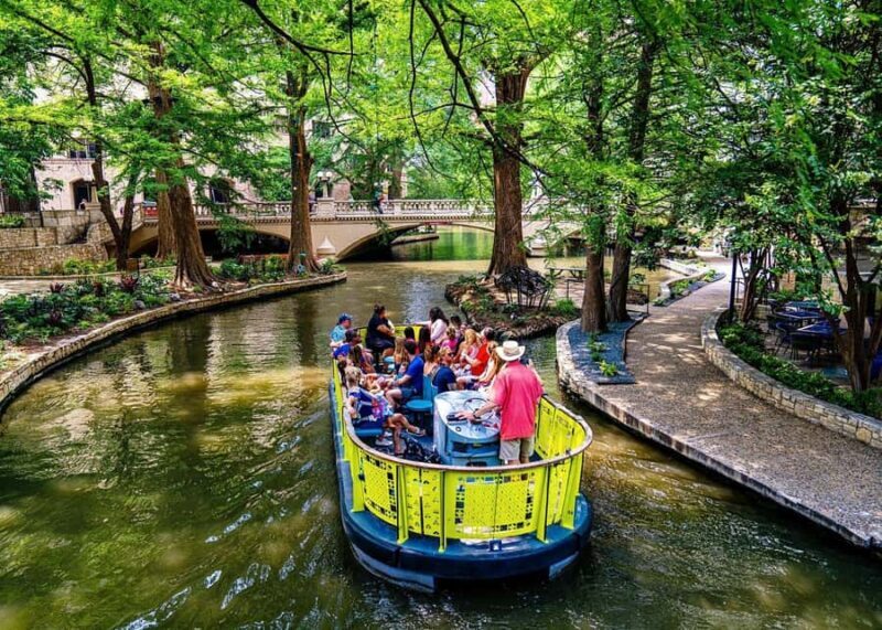 San Antonio: Alamo, River & Cathedral Legends Walk - Discover San Antonio’s Hidden Stories and Historic Landmarks in 3.5 Hours