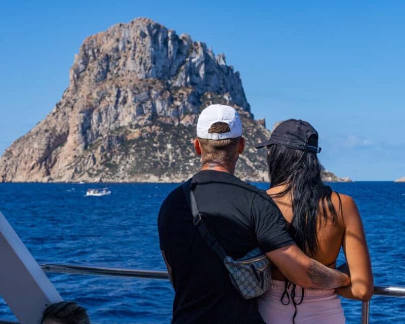 San Antonio: Boat tour to Es Vedrá with drinks and snacks - Frequently Asked Questions