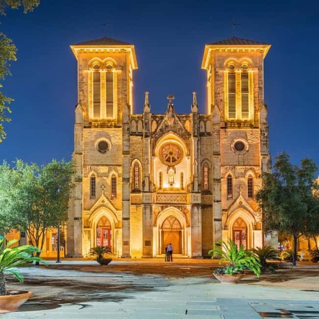 San Antonio: City Lights Night Tour by Trolley - Key Points