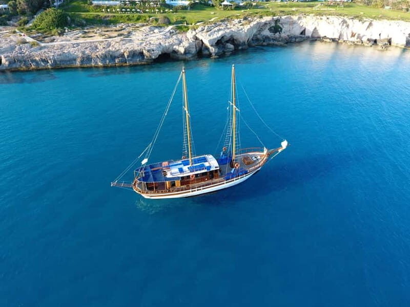San Antonio Crystal Sea Cruise from Protaras - A Closer Look at the San Antonio Crystal Sea Cruise