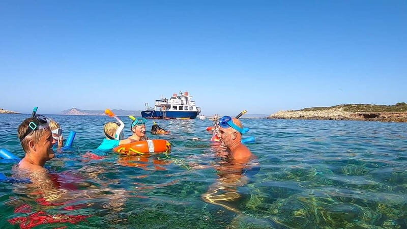 San Antonio: Family Boat Trip to Conillera island - Key Points
