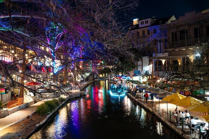 San Antonio Night Riverwalk Tour with Tower of Americas - FAQ