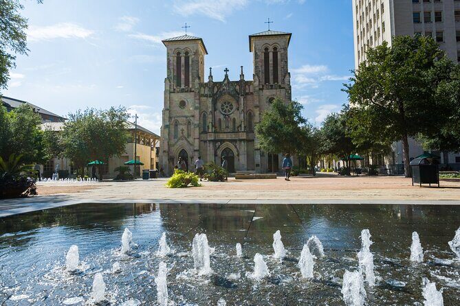 San Antonio River Walk Self-Guided Walking Audio Tour - Key Points