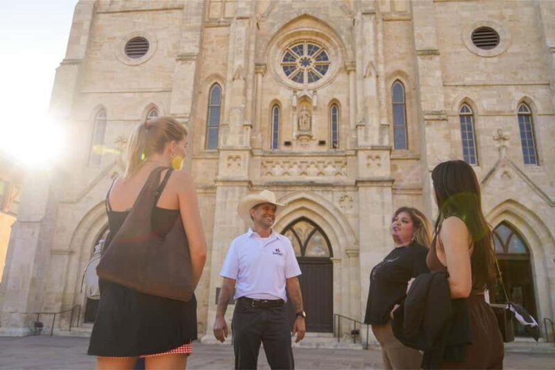 San Antonio Small Group Tour with Cruise & Tower of Americas - Walking Through La Villita and the Historic Heart of San Antonio
