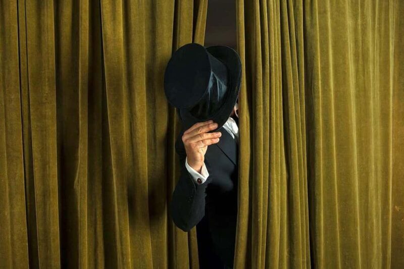 San Antonio: The Magic Saloon Magic Show Ticket - Key Points