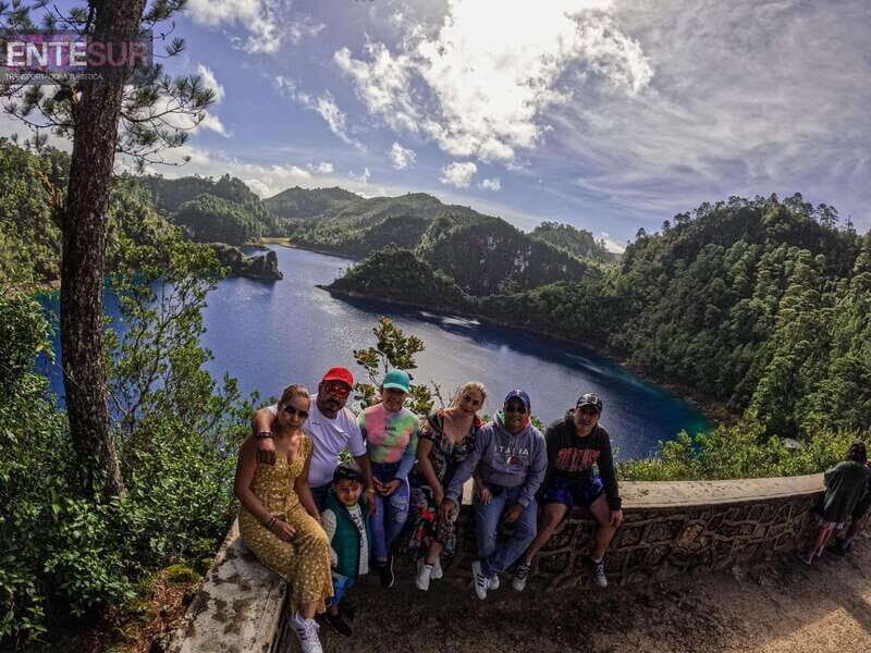 San Cristóbal: El Chiflón Waterfalls and Montebello Lakes - A Deep Dive into Chiapas’ Natural Wonders