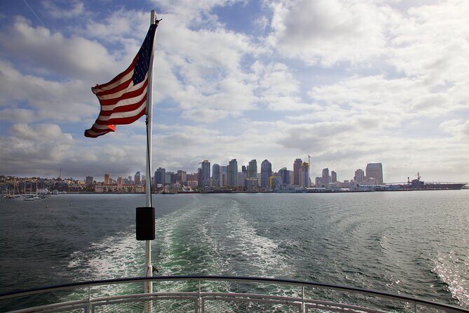 San Diego Bay Highlights: Scenic 90-Minute Narrated Harbor Tour - Who Should Consider This Tour?