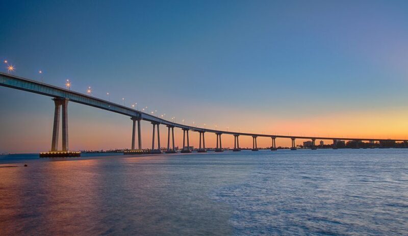 San Diego: Bay Sights and Sips Sunset Cruise - Key Points
