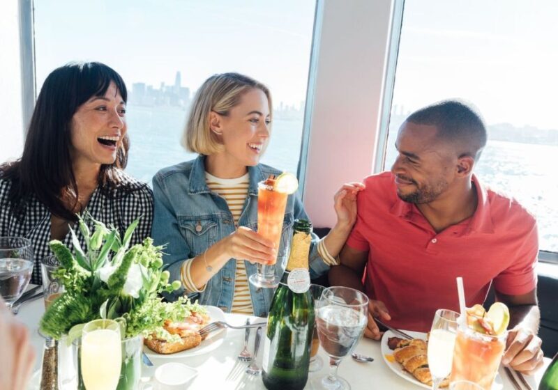 San Diego: Christmas Day Buffet Brunch or Dinner Cruise - A Detailed Look at the Christmas Day Cruise Experience in San Diego