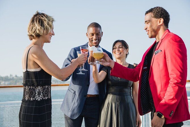 San Diego Christmas Day Dinner Buffet Cruise - Key Points