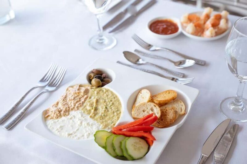 San Diego: City Cruises Gourmet Dinner Cruise - FAQ