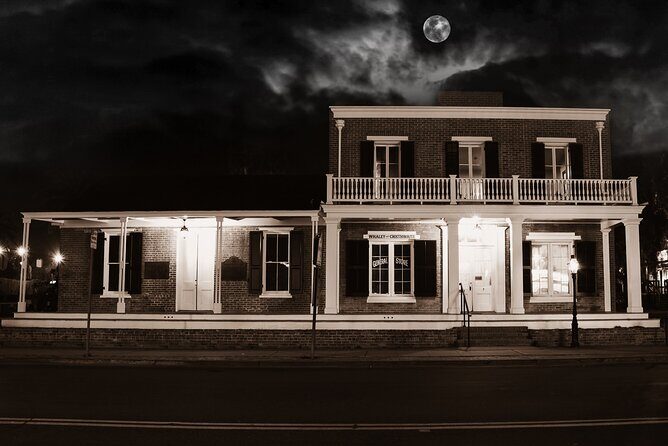 San Diego Ghosts: Gaslamp Haunted Tour - An In-Depth Look at the Gaslamp Haunted Tour