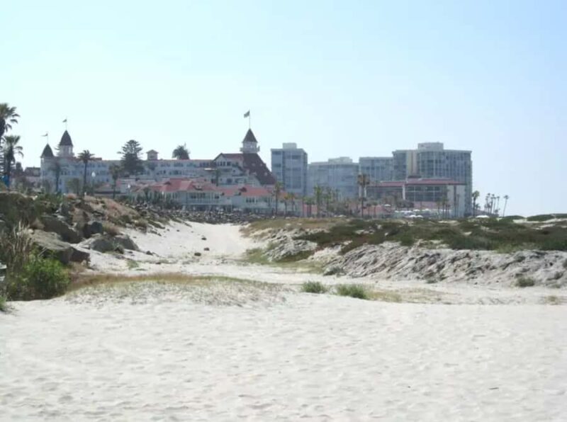 San Diego: Old Town Ghost-Themed Walking Tour - The Experience: Atmosphere and Guide