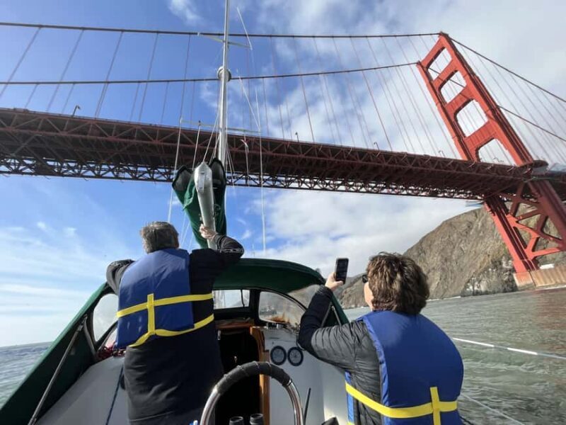 SAN FRANCISCO: (2hr) PRIVATE Sailing Experience 6 Guests - An In-Depth Look at the San Francisco Private Sailing Experience