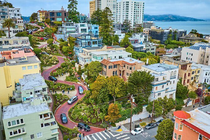 San Francisco Audio Guided Walking Tour 3h15 and 22 reviews - The Breakdown of the Itinerary: Why It Works