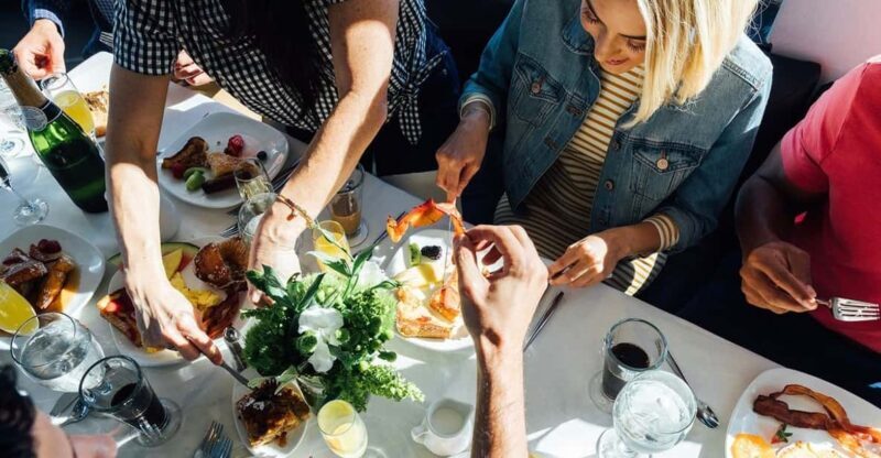 San Francisco: Easter Buffet Brunch or Dinner Bay Cruise - Detailed Breakdown of the Experience