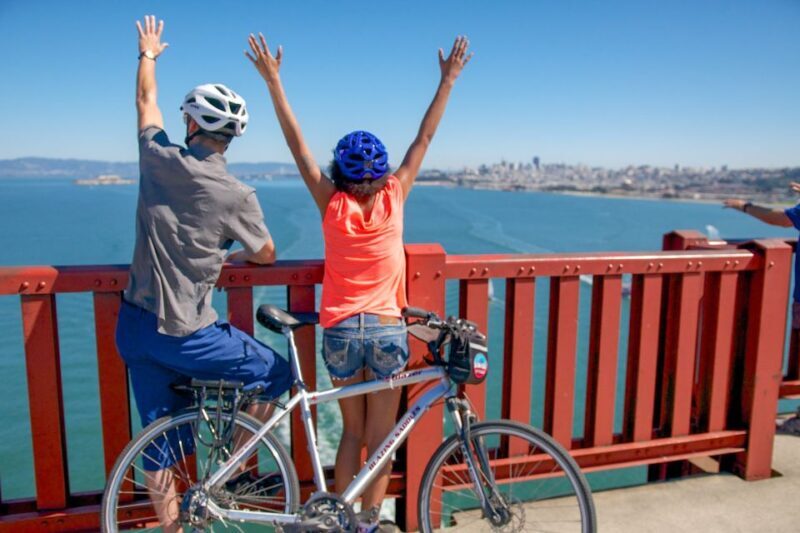San Francisco Self-Guided Bike Rental with Ferry Option - Crossing the Golden Gate Bridge