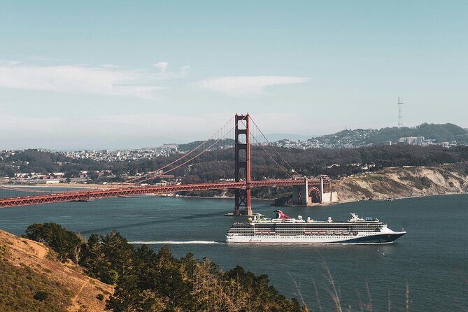 San Francisco Sightseeing Bay Cruise Tour with Pintours App - Discover San Francisco in a Whole New Way