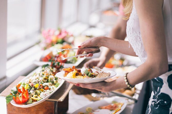 San Francisco Signature Lunch Cruise - A Detailed Look at the San Francisco Signature Lunch Cruise