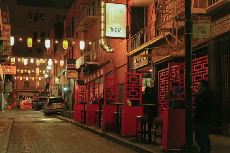 San Francisco: Walk with Spirits Haunted Pub Crawl - The Sum Up