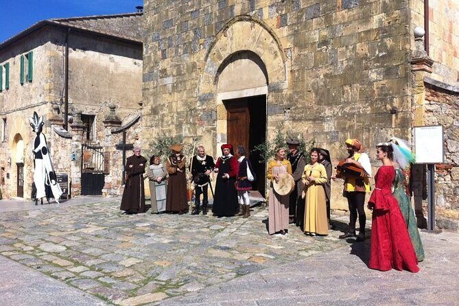 San Gimignano and Winery Experience with Light Lunch from Lucca - Who Will Enjoy This Tour?
