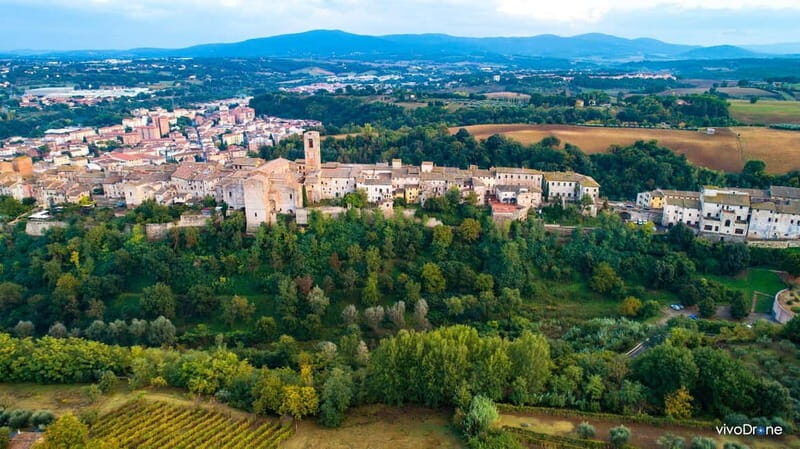 San Gimignano: Drone Tour video in tuscany - Key Points