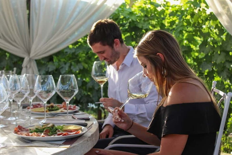 San Gimignano: Tasting of Tuscan Wines and Cheeses - Experience the Taste of Tuscany: San Gimignanos Wine & Cheese Tasting Tour