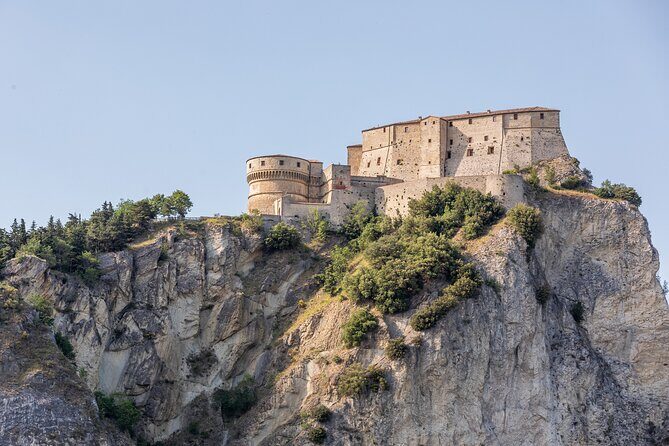 San Leo: Entrance ticket to the fortress and prison of Cagliostro - Authentic Insights from Reviews