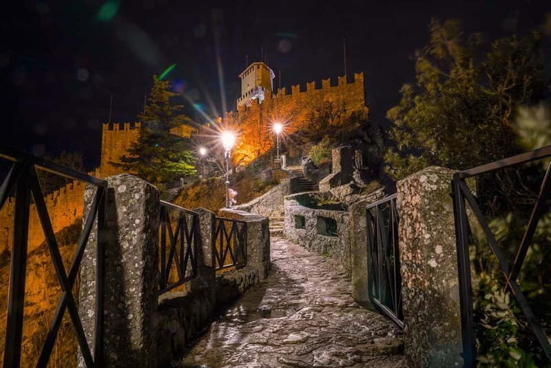 San Marino Historical Center Private Tour with tourist guide - The Experience in Practice