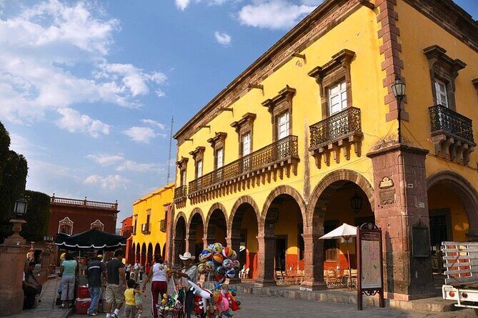 San Miguel de Allende & Queretaro Tour from Mexico City - FAQs About the Tour