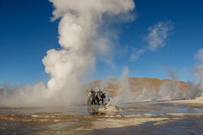 San Pedro de Atacama: 2-Day tour visiting Tatio Geysers & the Moon Valley - What Makes This Tour Stand Out?