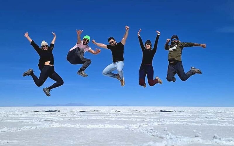 San Pedro de Atacama: 4-Day Uyuni Salt Flats Tour - Key Points