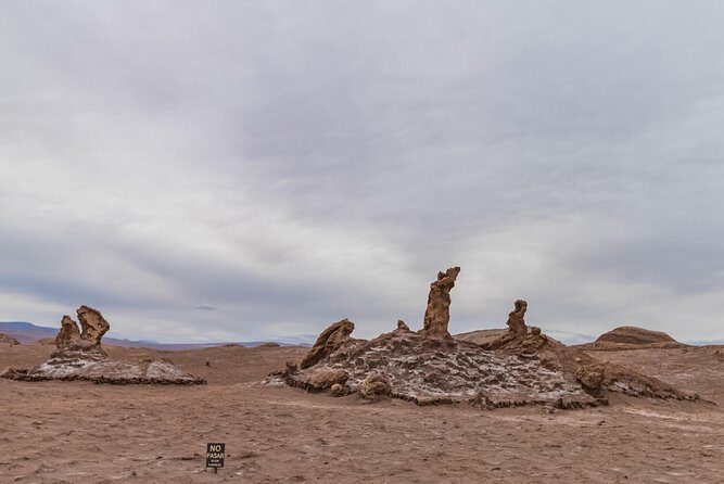 San Pedro de Atacama: Half day Valle de la Luna, Afternoon Tour - Transportation and Group Size