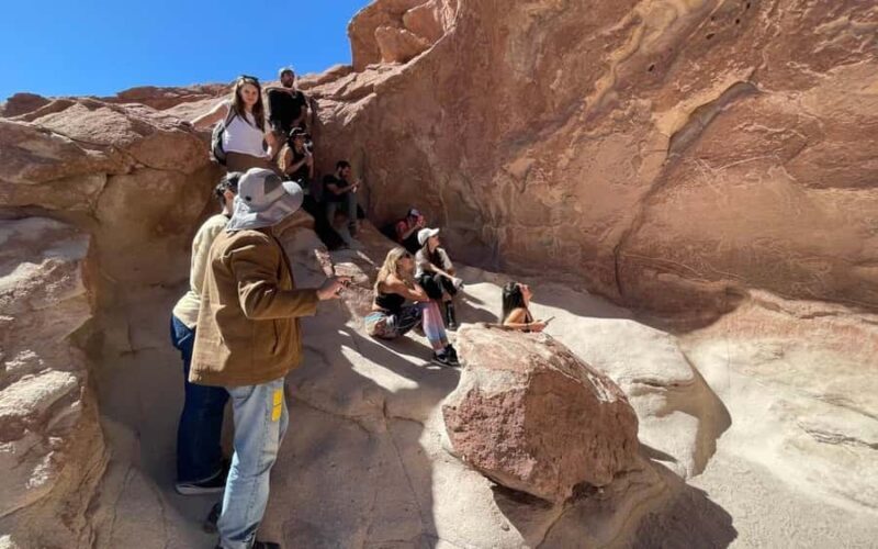 San Pedro de Atacama: Rainbow Valley and Petroglyphs Tour - San Pedro de Atacama: Rainbow Valley and Petroglyphs Tour