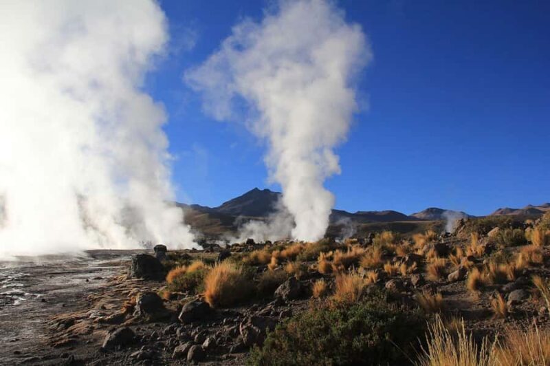 San Pedro de Atacama: Tatio Geysers and Machuca Tour - Visiting Machuca: A Piece of Rural Chile