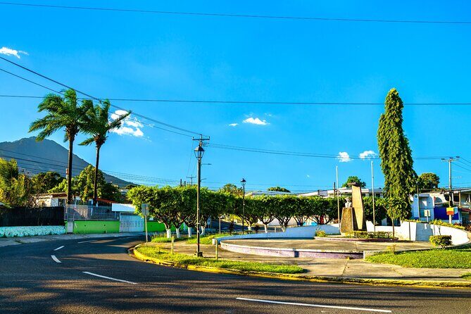 San Salvador Custom Walking Tour With A Guide (Private Tour) - Frequently Asked Questions