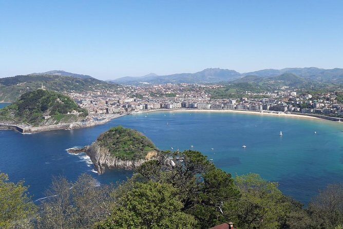 San Sebastian and Biarritz Private Day Tour - A Deep Dive into the San Sebastian and Biarritz Private Tour
