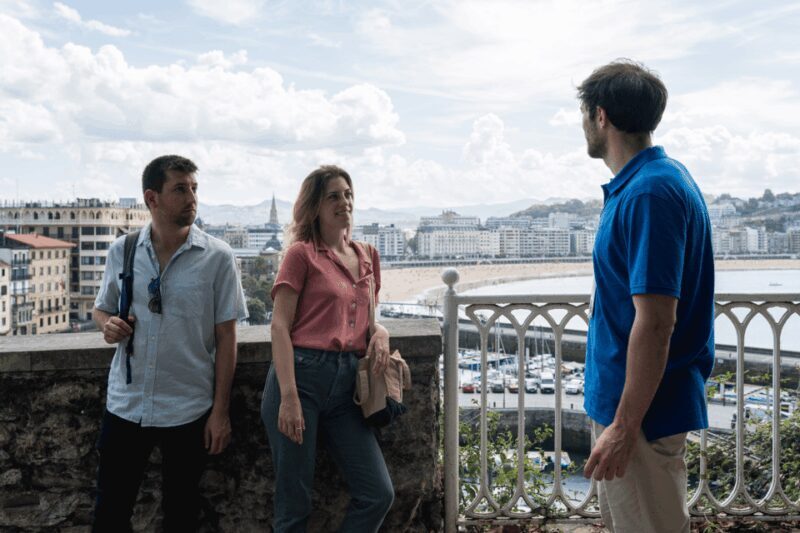 San Sebastian Aquarium Entry Ticket and City Walking Tour - Discover San Sebastian with a City Walking Tour and Aquarium Entry
