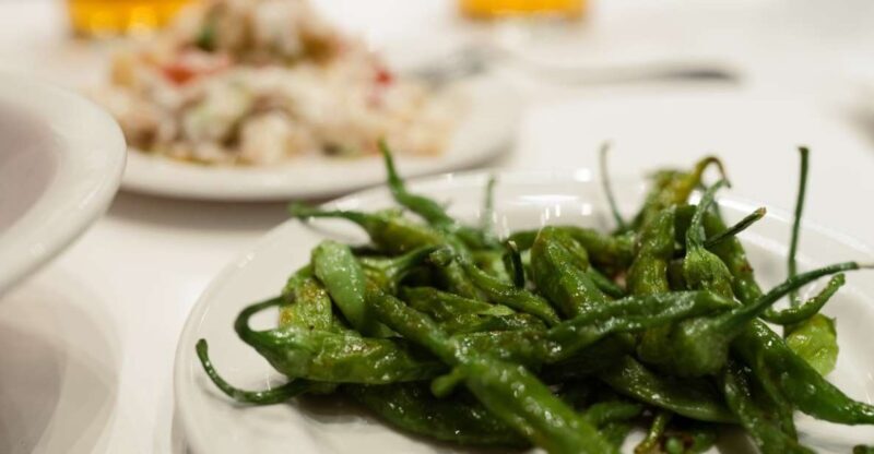 San Sebastián: Guided Food Walking Tour with Wine Tasting - Exploring San Sebastián: A Guided Food Walking Tour with Wine Tasting