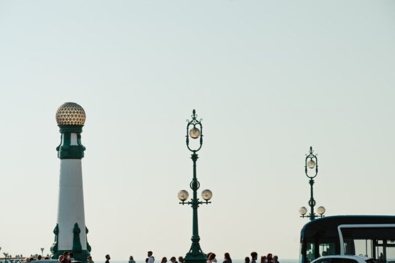 San Sebastián: Guided Food Walking Tour with Wine Tasting - Who Should Consider This Tour?