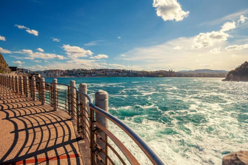 San Sebastian: Insta-Perfect Walk with a Local - Deep Dive into the Experience