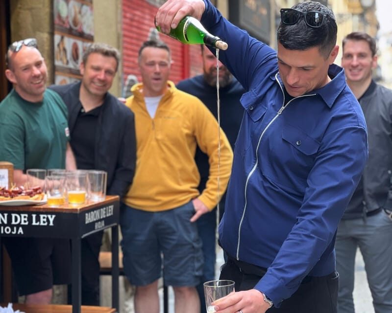 San Sebastian: Market, Pintxos and Wine Tasting Tour - Discover San Sebastián’s Flavors on a Market, Pintxos, and Wine Tasting Tour
