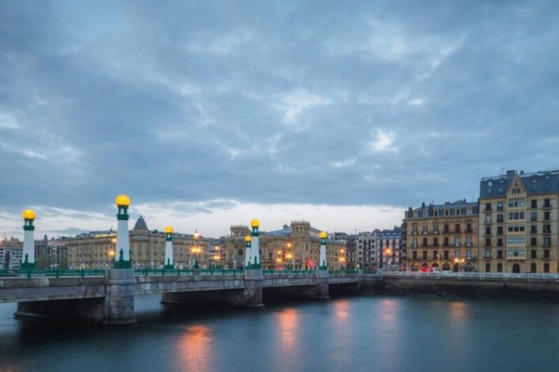 San Sebastian: Private custom walking tour with a guide - A Detailed Look at the San Sebastian Private Walking Tour