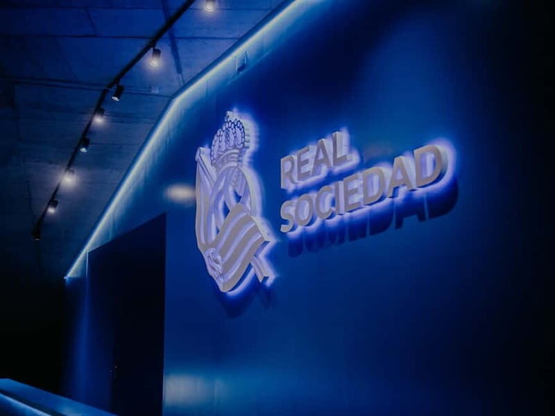 San Sebastian: Real Sociedad Stadium Guided Interactive - The Guide: Knowledge and Clarity