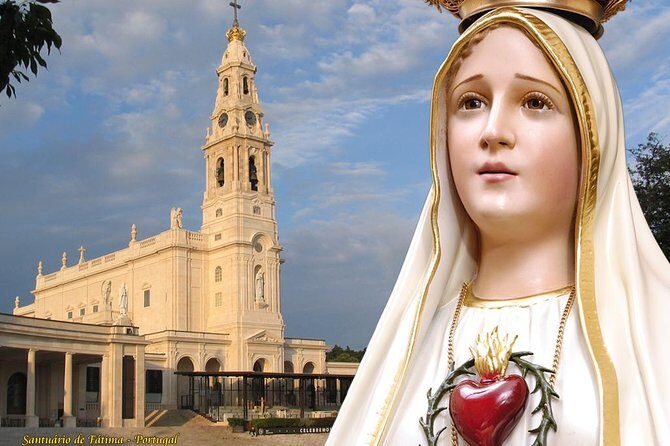 Sanctuary of Fatima Private Tour, with Nazaré and Obidos - Nazaré: The Coastal Marvel