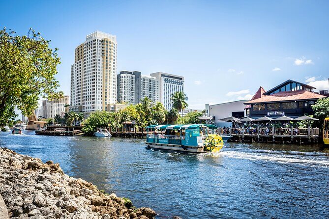 Sandbar Splash and Yacht Tour in Fort Lauderdale - Key Points